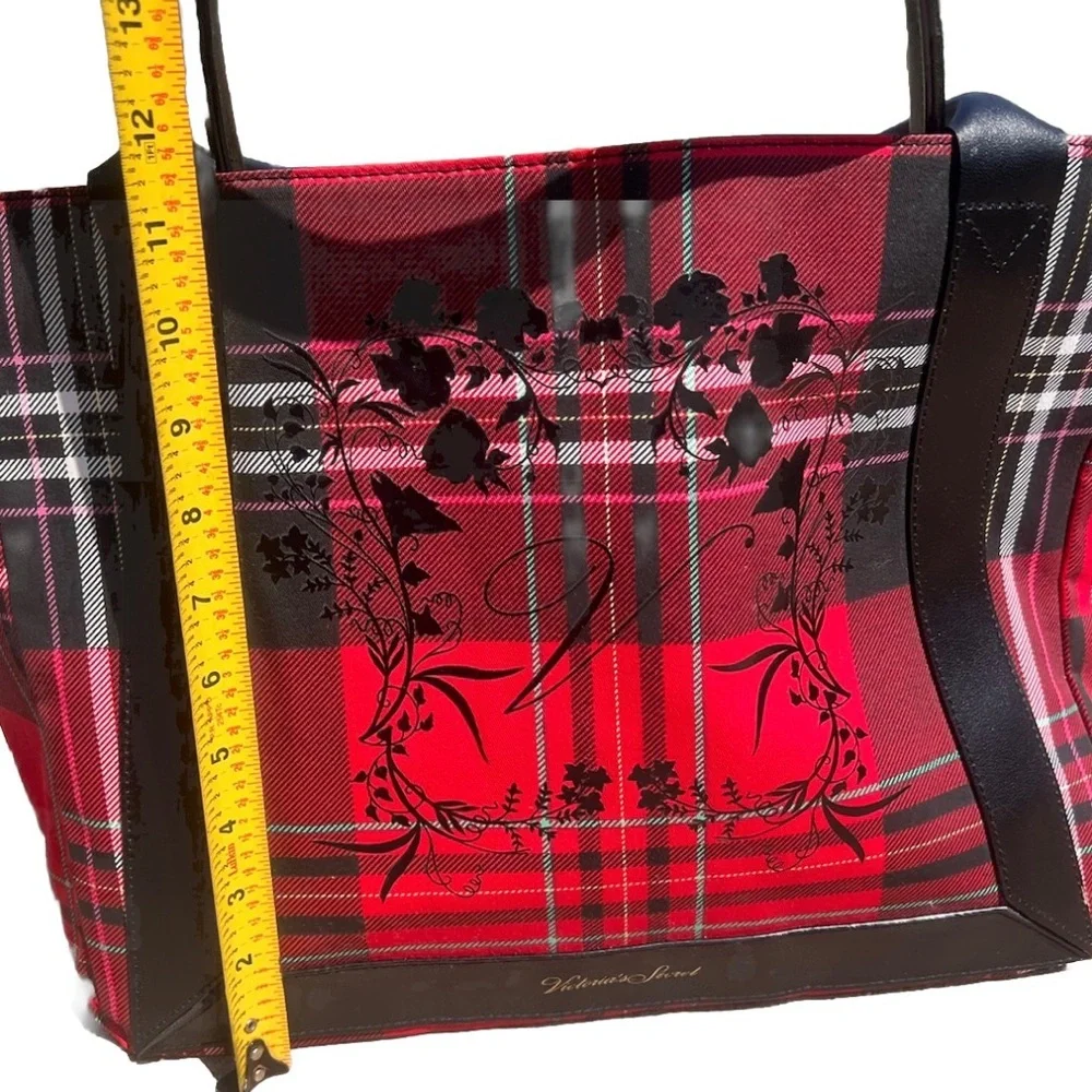 Victoria’s Secret Plaid Tote Bag with Black Handles NWOT